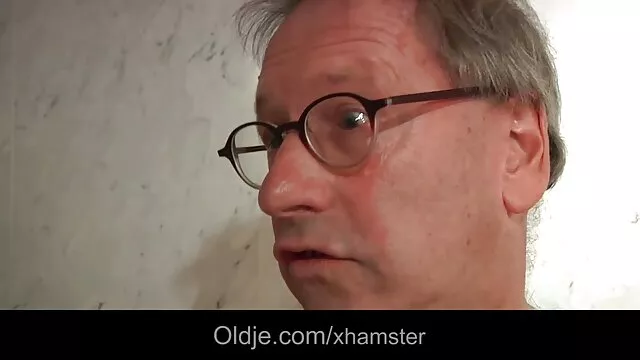 Kutyus szar és cumshoted porno anya lánya Miura Kana