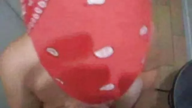 Görbült kaukázusi ribanc feneke brutálisan szar kemény interracial klipben dugás video