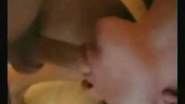 A sex porno ingyen kanos vándorok bepermetezik a barna csaj gyönyörű arcát, miután felváltva szopást ad nekik