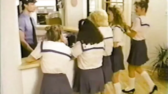 Wanton szőke hajú segbe szex szuka gets ass szar a misszionárius póz durva
