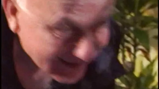 Juggy nagydugások ébenfa csaj rides shlong és kap neki punci kutyus szar